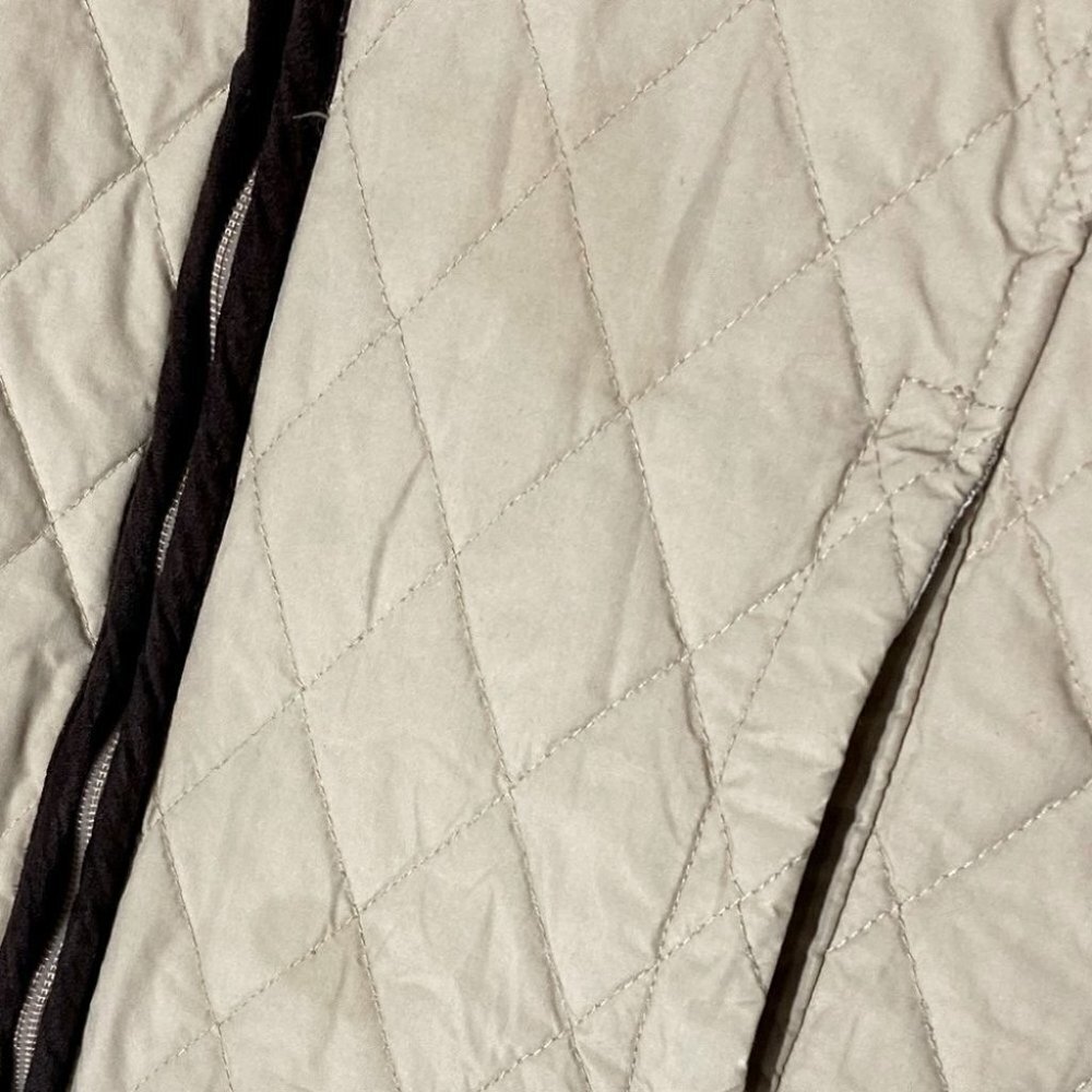 Vintage Banff Beige Quilted Zip Front Vest L Gorpcore Hiking Activewear - Picture 10 of 13